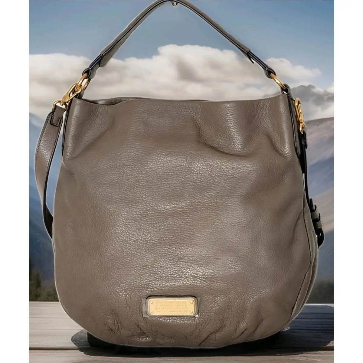 Marc Jacobs Q Hillier Puma Taupe Italian Leather Hobo Bag
