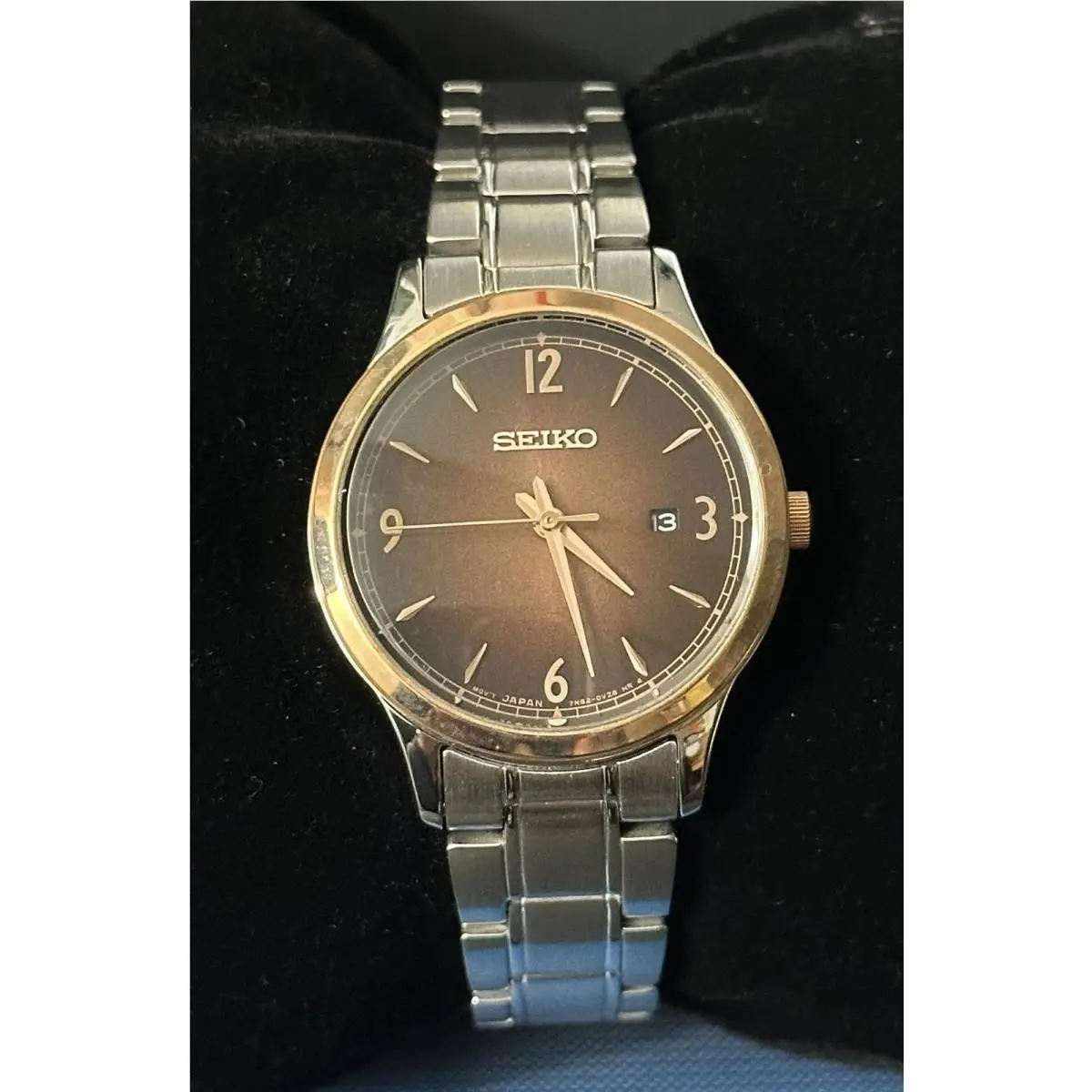 Seiko SXDH02 Essentials 28.7MM Women`s Stainless Steel Watch