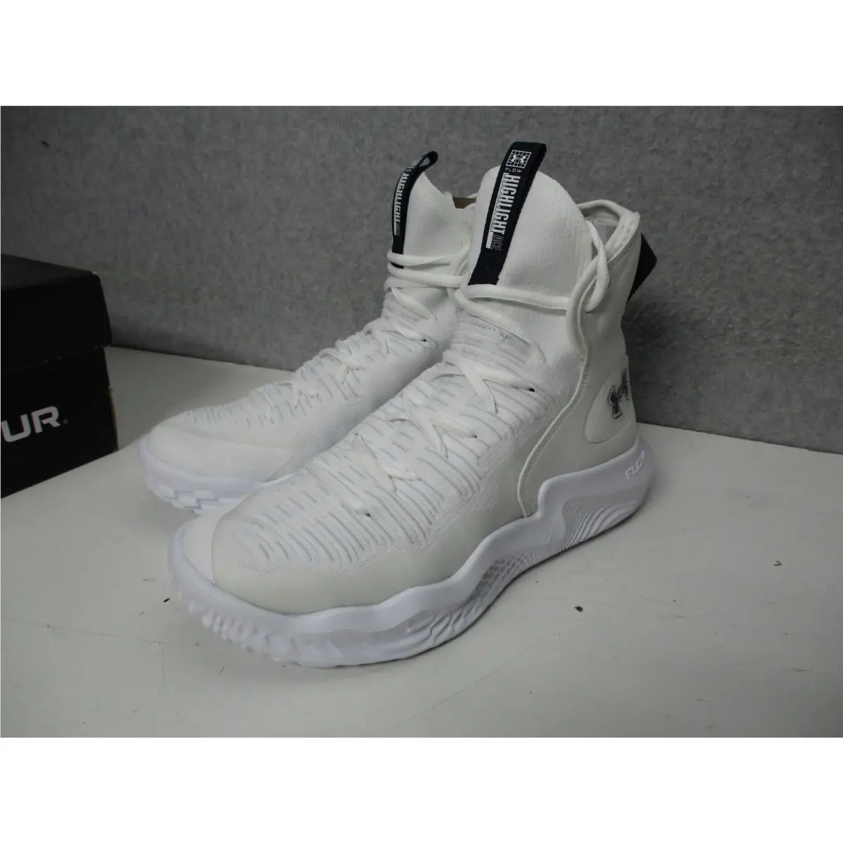 Under Armour shoes - Under Armour Flow - Flow - 3027083-102 - White (UPC: 196885672699) 1
