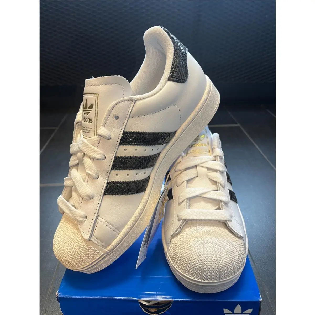 Adidas shoes - adidas Superstar - Superstar - JP8162 - White 4