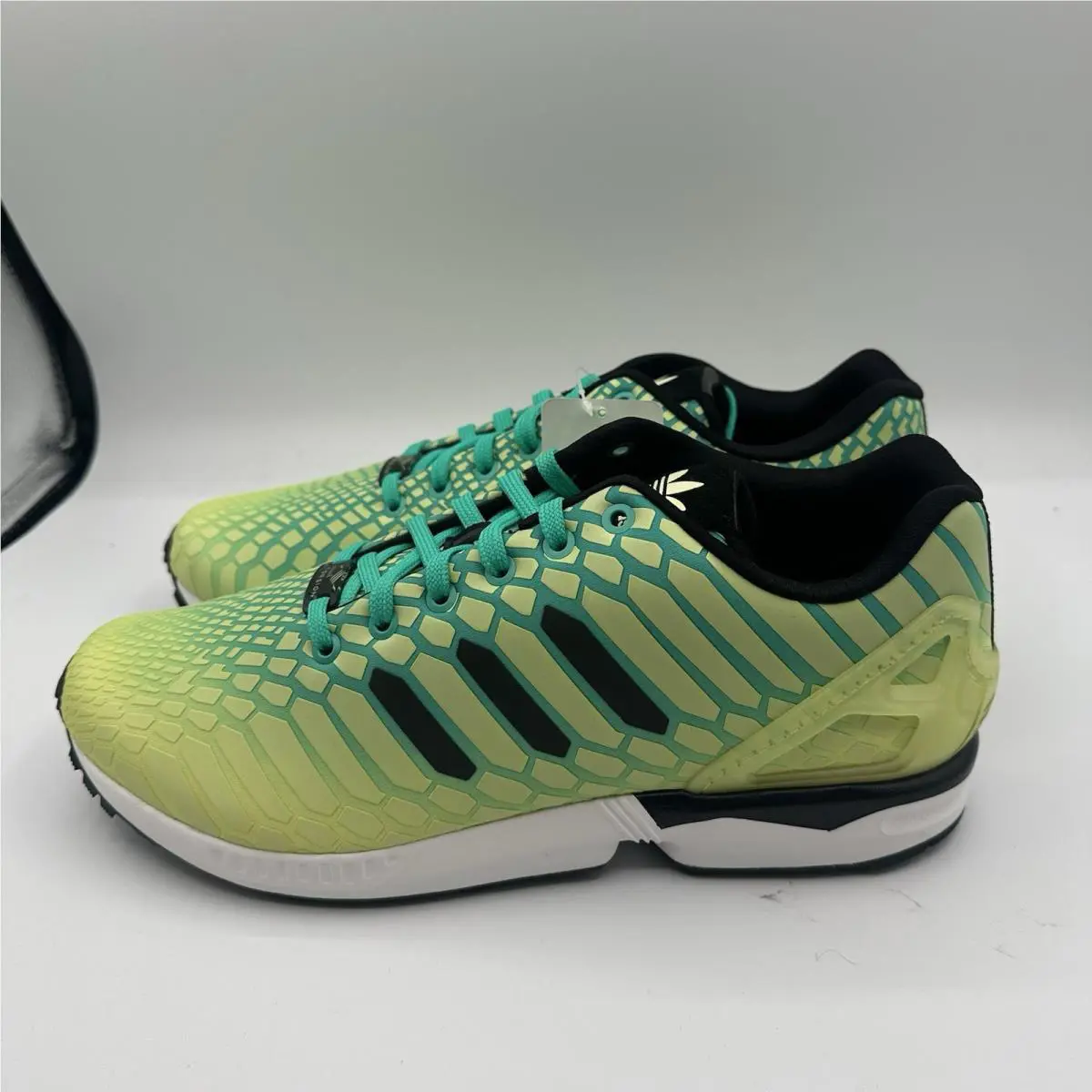 Adidas shoes - adidas ZX Flux - Flux - AQ8212 - Yellow 4