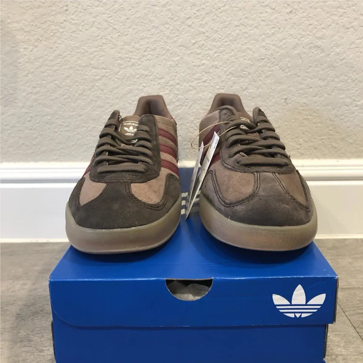 Adidas shoes - adidas Gazelle - Gazelle - JQ8398 - Brown 0