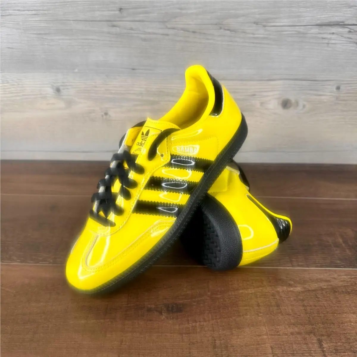 Adidas Samba Womens Size 7.5 Yellow Core Black Silver JR8749