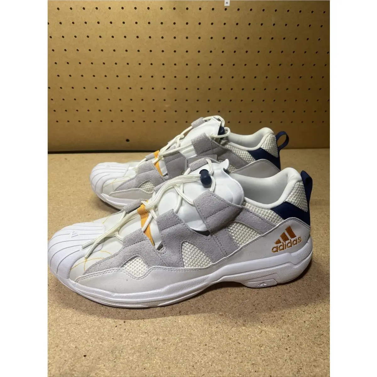 Adidas Consortium SS2G Workshop Shoes Mens Sz 13 White/granite/blue BC0698