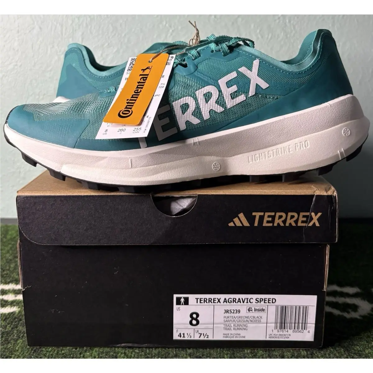 US Men’s 8/Women’s 9 -  Terrex Agravic Speed Trail “pure Teal” JR5239 by Adidas