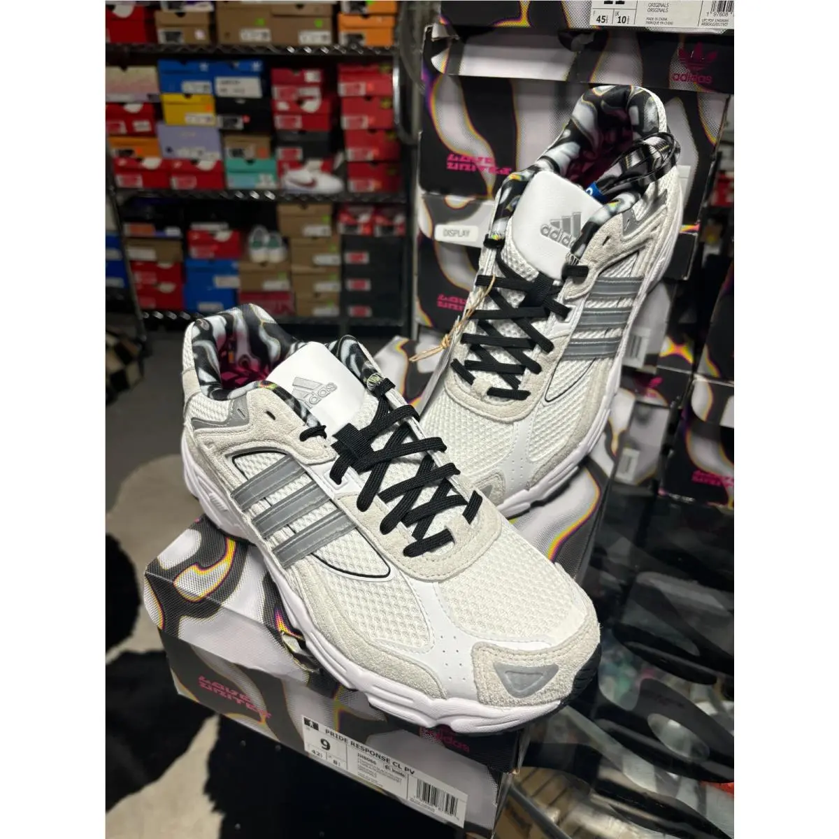 Adidas shoes - adidas Response CL - Response - IH8066 - Ecru Tint/Bronze Strata/Earth Strata 0