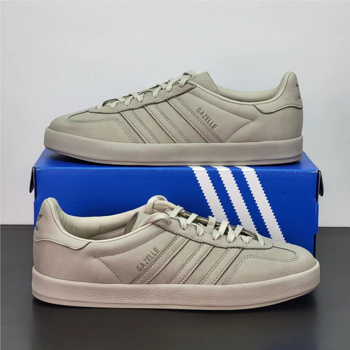 Adidas Gazelle Lux Men`s Size 11 Shoes Gray Athletic Casual Sneakers