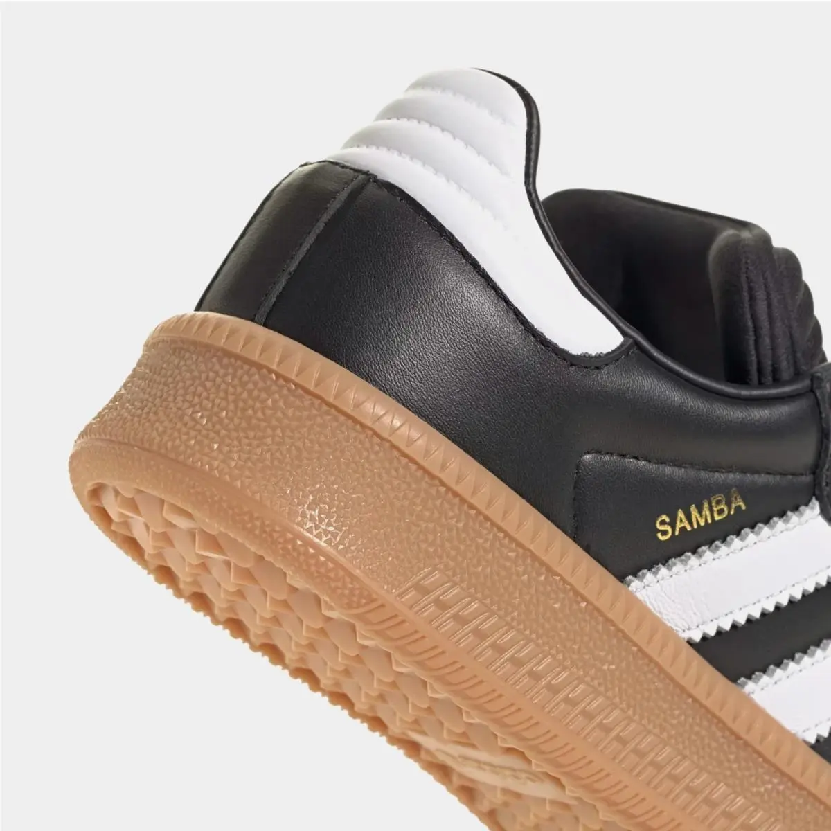 Adidas shoes - BLACK/WHITE/GUM - JH6517 5