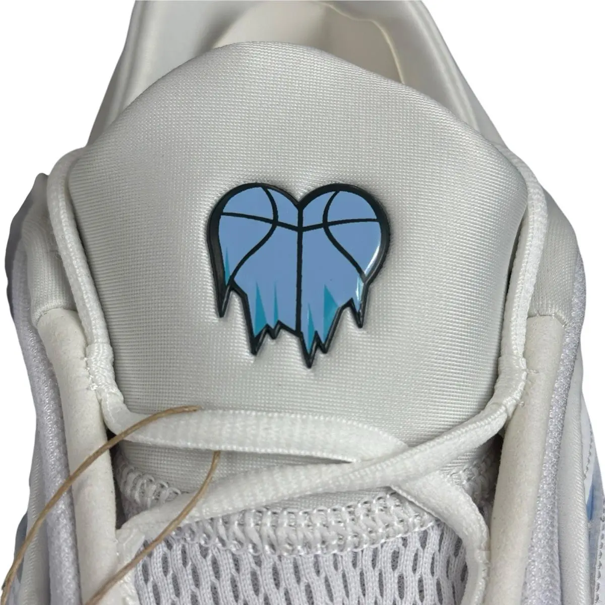Adidas shoes - adidas Stan Smith - Stan Smith - HEARTS - White 1