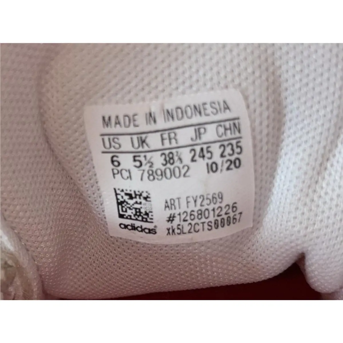 Adidas shoes - adidas Superstar - Superstar - HEARTS - White 7