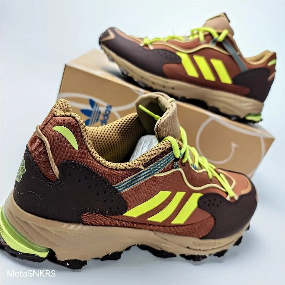 Adidas shoes - adidas Response Hoverturf - Response Hoverturf - GY9672 - Brown 15