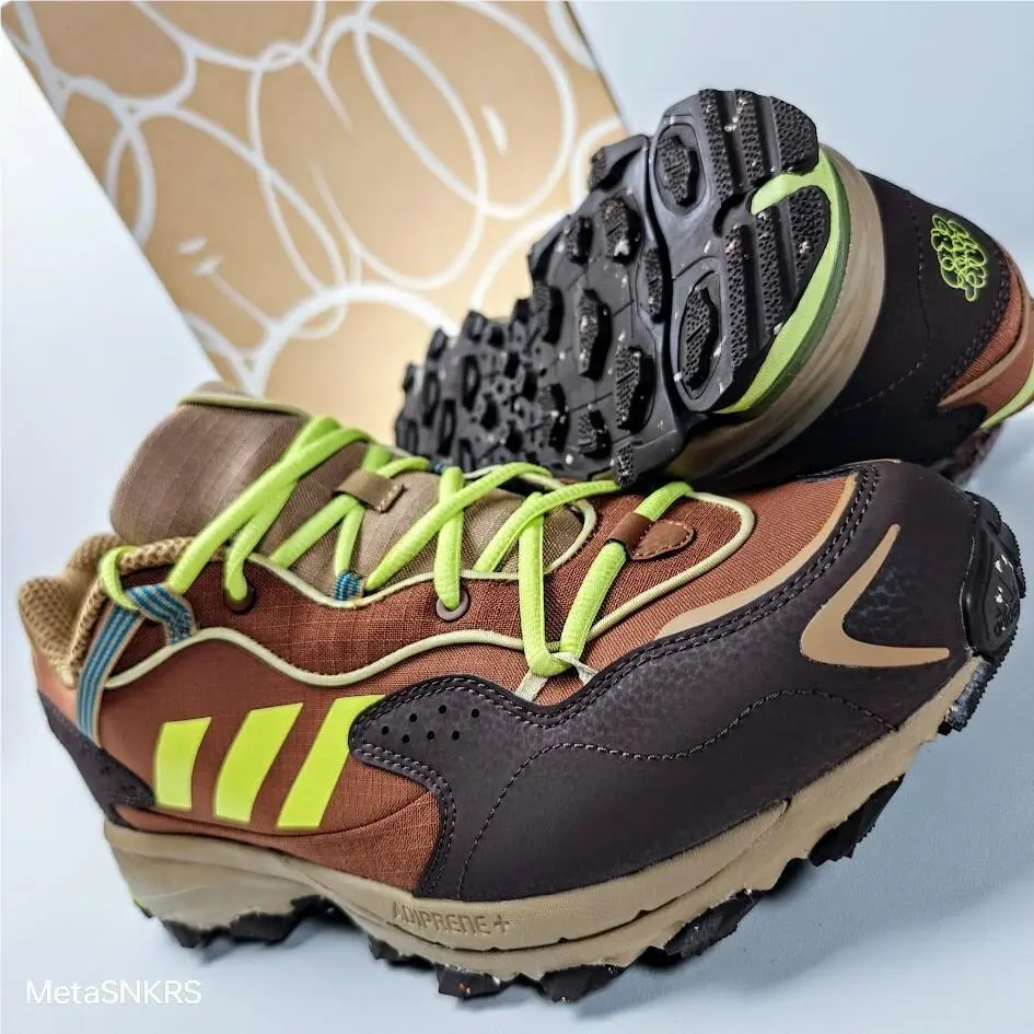Adidas shoes - adidas Response Hoverturf - Response Hoverturf - GY9672 - Brown 5