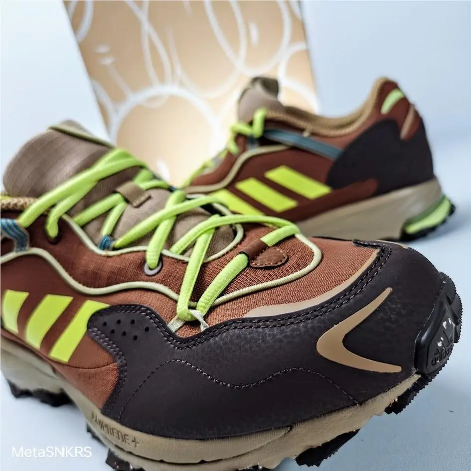 Adidas shoes - adidas Response Hoverturf - Response Hoverturf - GY9672 - Brown 7