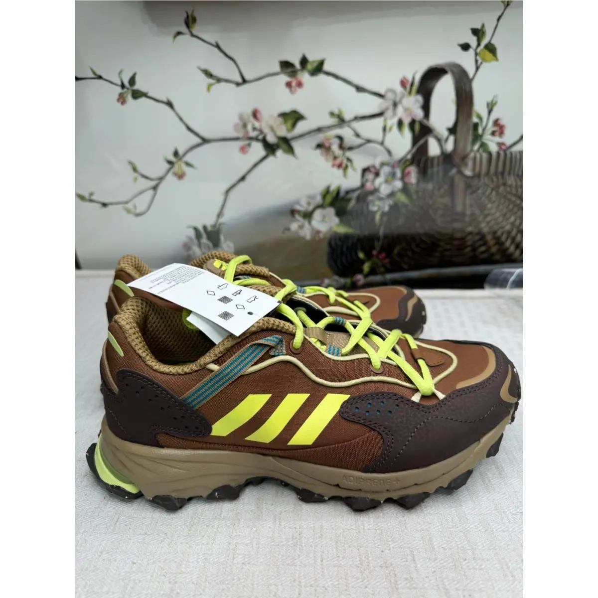 Adidas shoes - adidas Response Hoverturf - Response Hoverturf - GY9672 - Brown 0