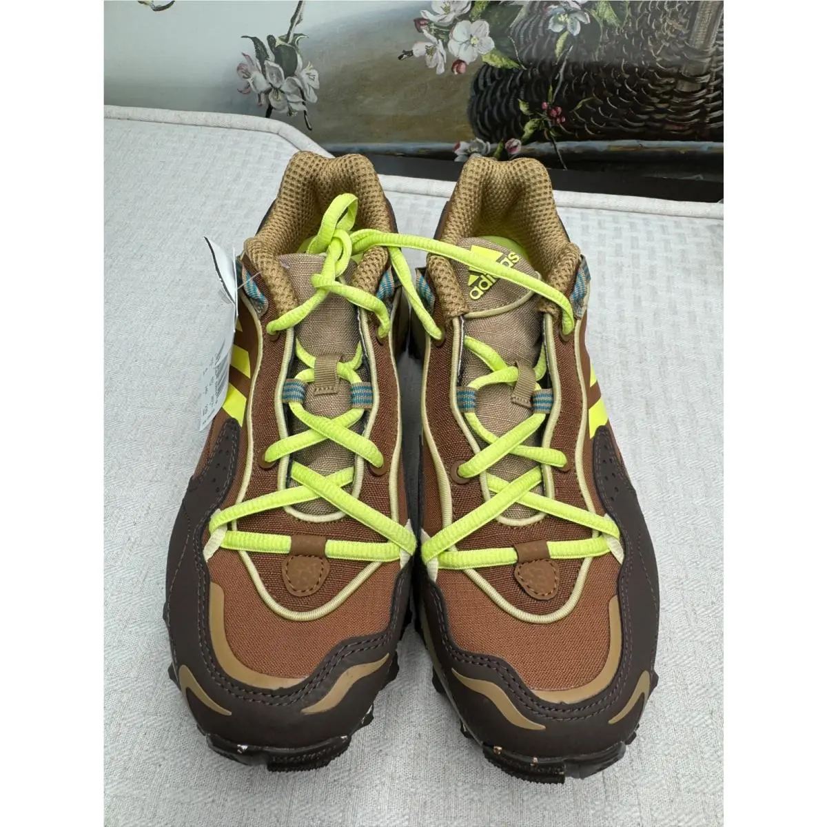 Adidas shoes - adidas Response Hoverturf - Response Hoverturf - GY9672 - Brown 1