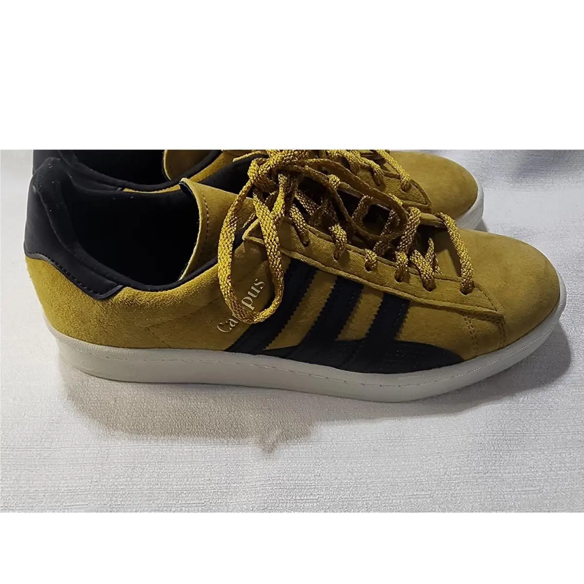 Adidas shoes - Gold 5