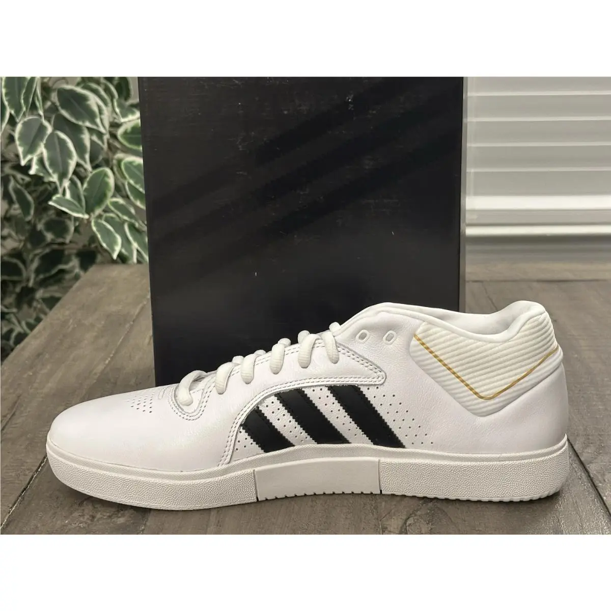 Adidas shoes - adidas Tyshawn - Tyshawn - IF4625 - Multicolor (UPC: 196477700960) 5