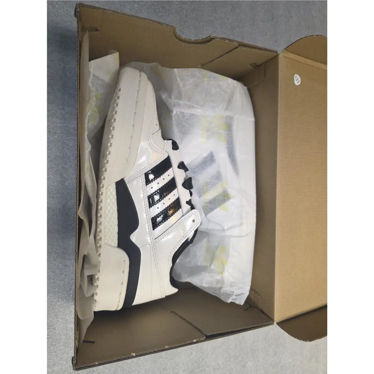 Adidas shoes - adidas Originals - Originals - JR0499 - Ecru/Core Black 1