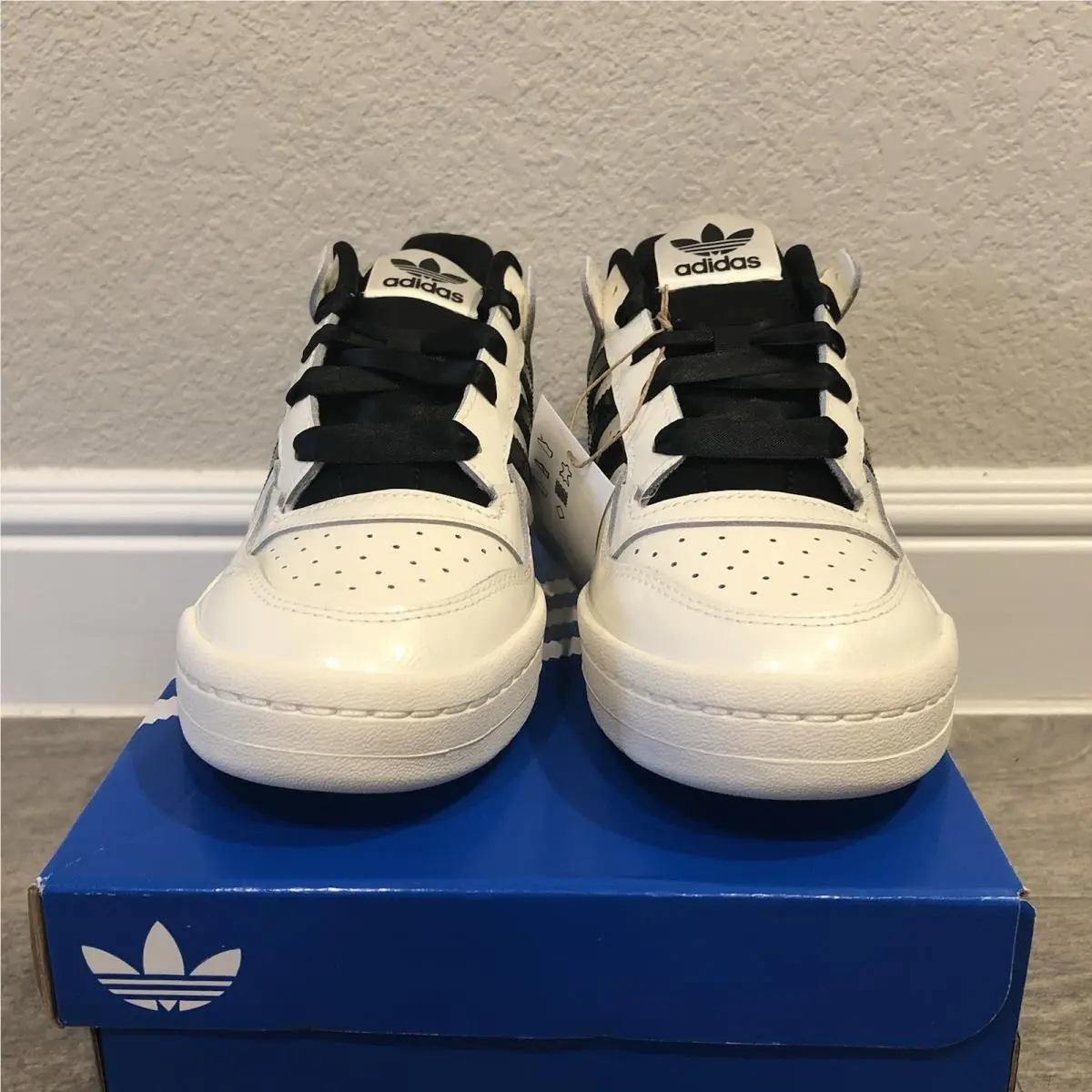 Adidas shoes - adidas Originals - Originals - JR0499 - Ecru/Core Black 0