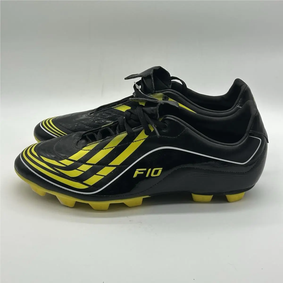 Adidas shoes - Black/Yellow 8