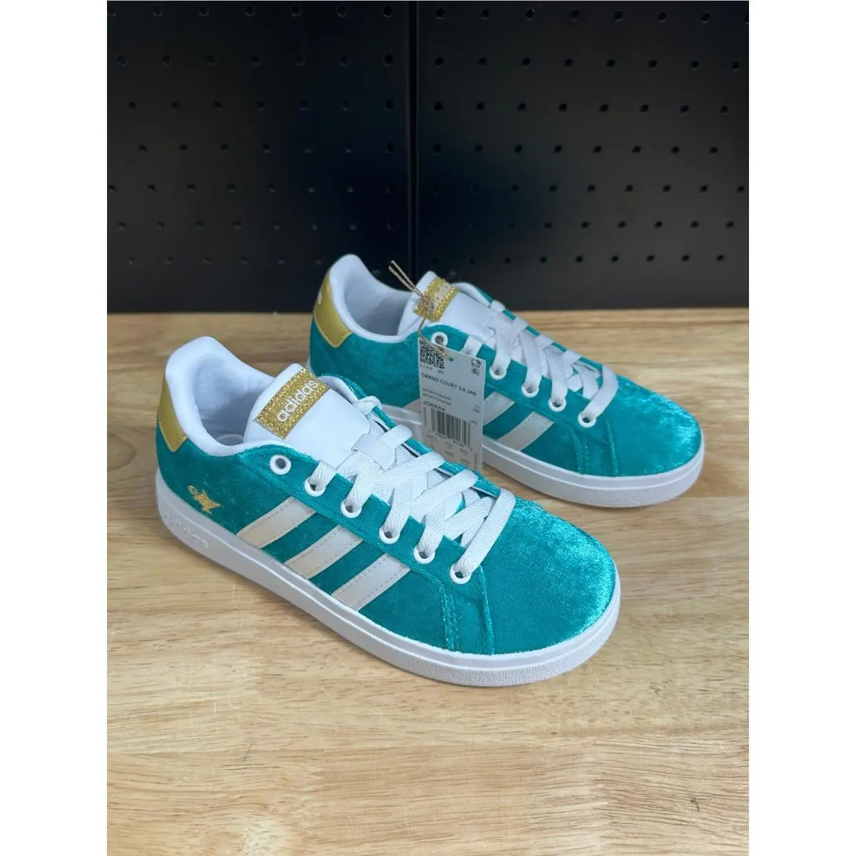 Adidas shoes - Green 4