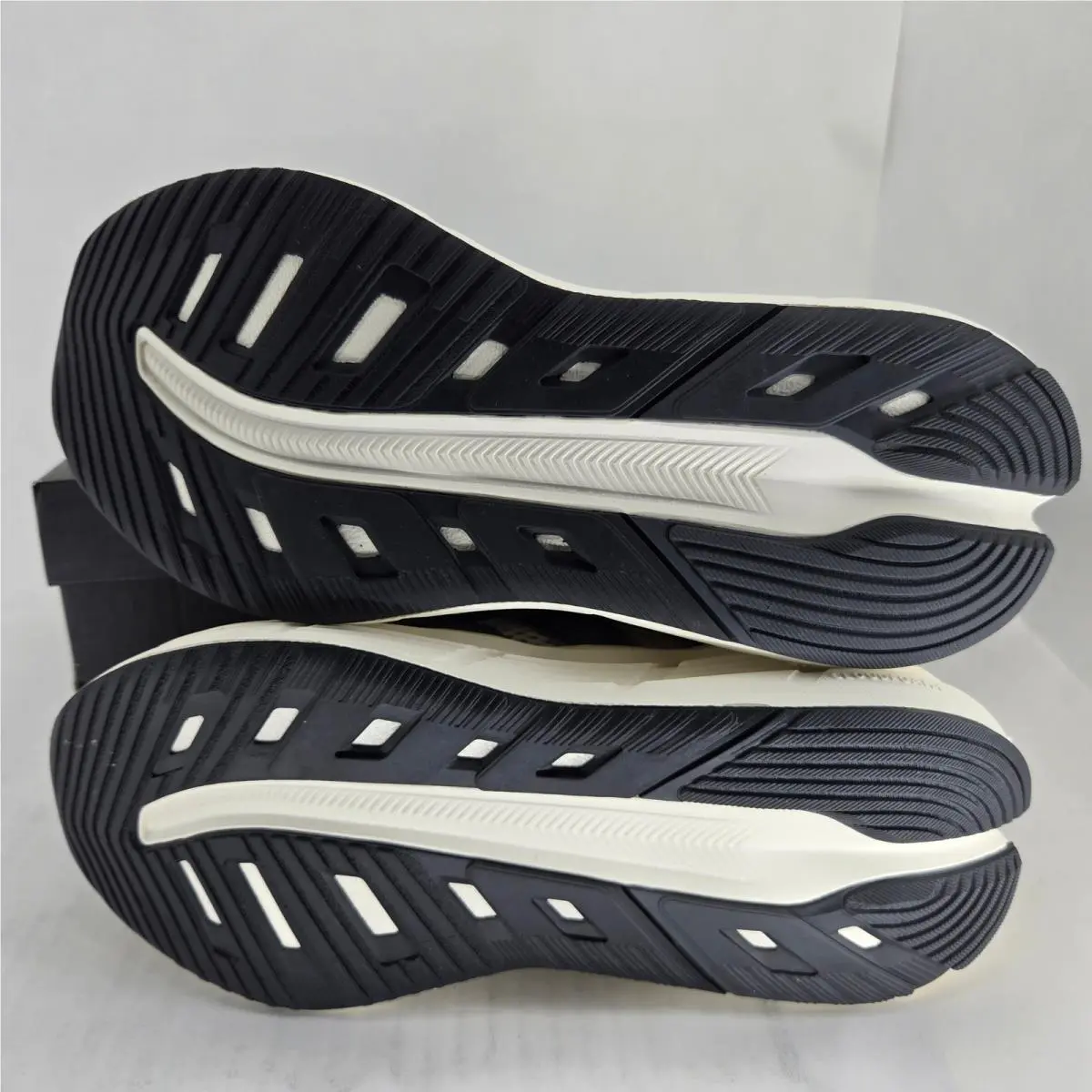 Adidas shoes - adidas Astrastar - Astrastar - JQ6089 - Gray 2