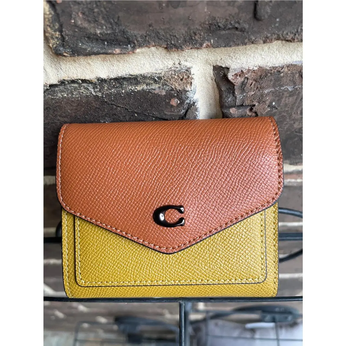 NWT$150 Coach Wyn Crossgrain Leather Trifold Flax Canyon Colorblock Small Wallet