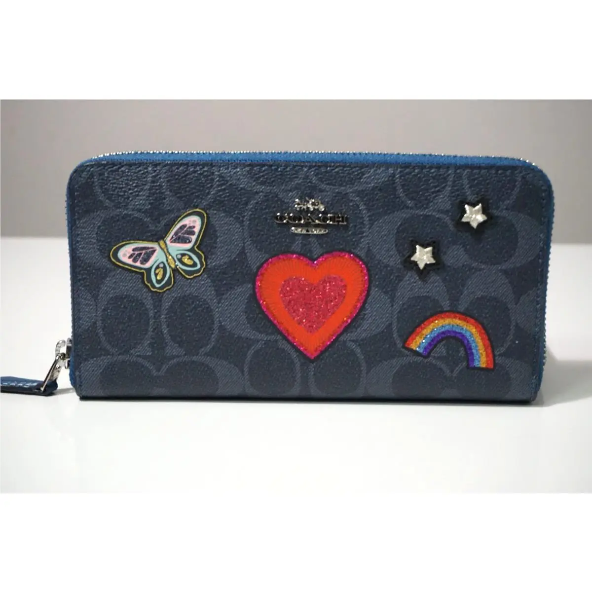 Coach Denim Signature Canvas with Souvenir Embroidery Accordion Zip Wallet F2678