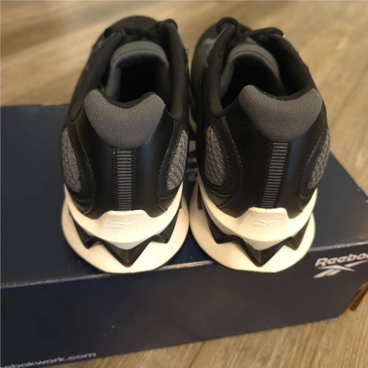 Reebok shoes - Zig Elusion Heritage Work - Zig Elusion Heritage Work - RB3221 - Black (UPC: 690774615458) 5