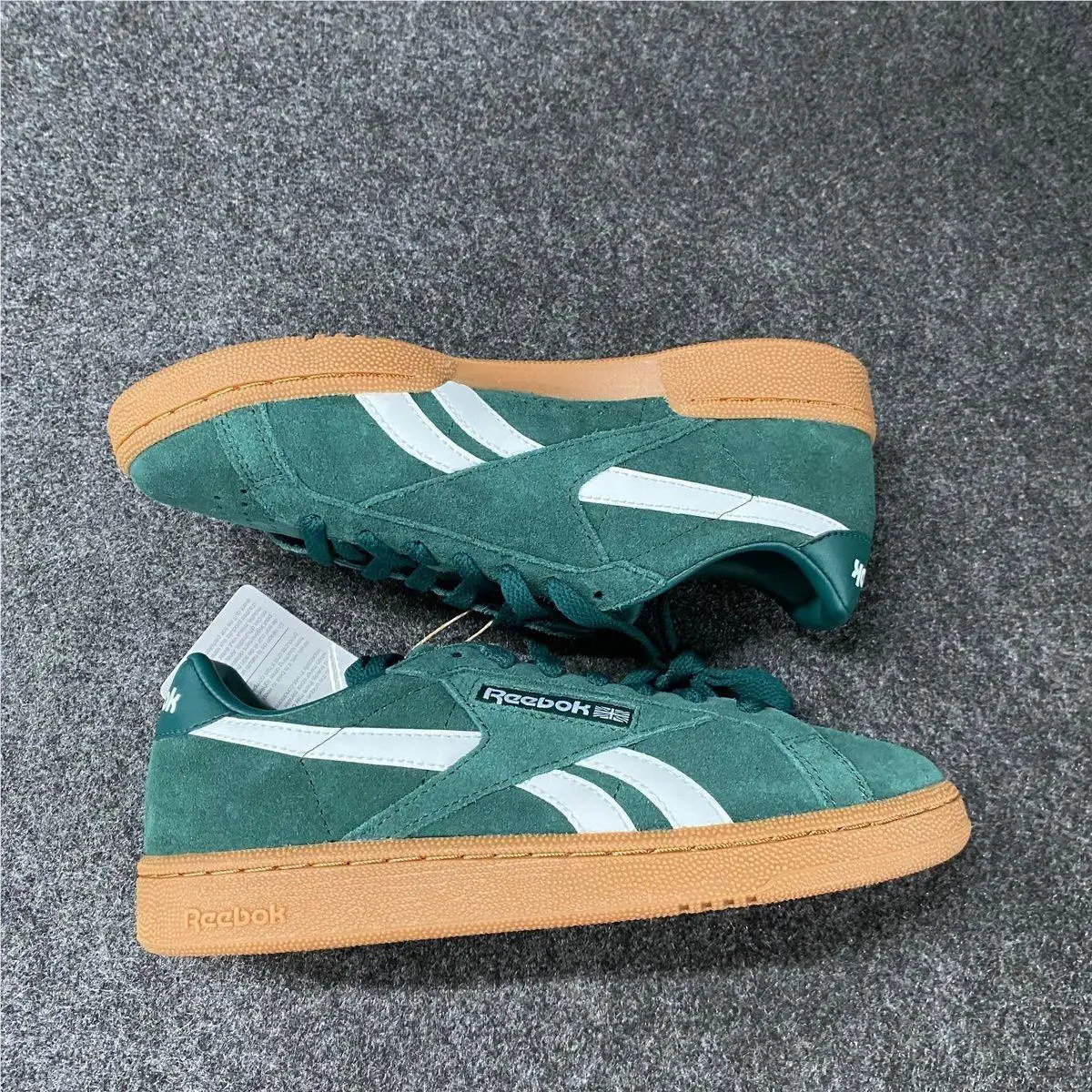 Reebok shoes - vs-177291 - vs-177291 - Green (UPC: 198806810081) 1
