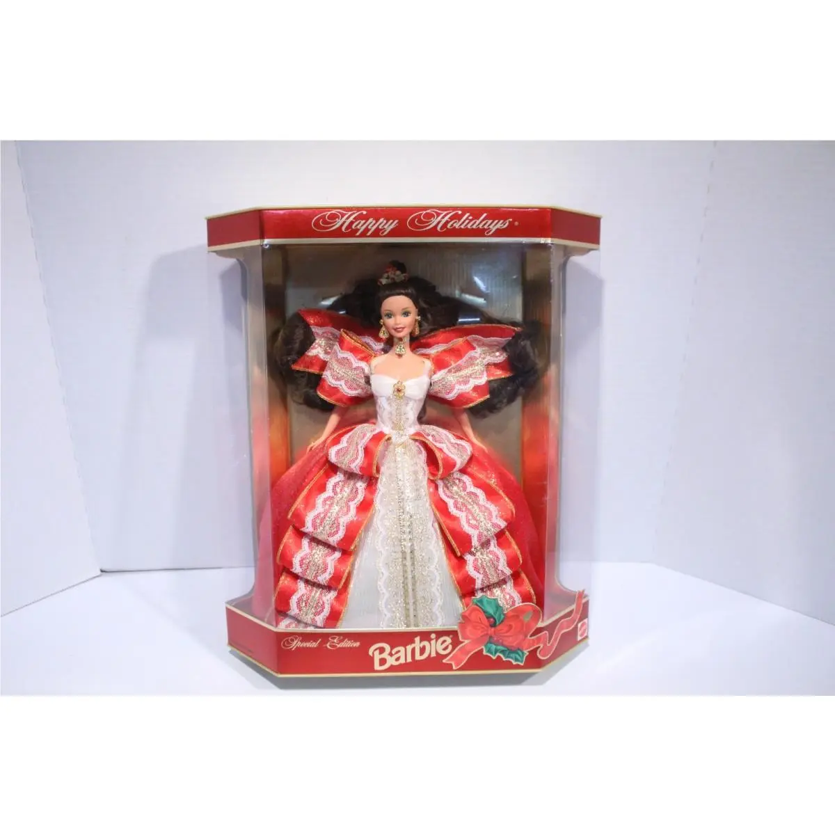 Christmas: Vintage Barbie: Happy Holidays 1997 Barbie Doll Misprint