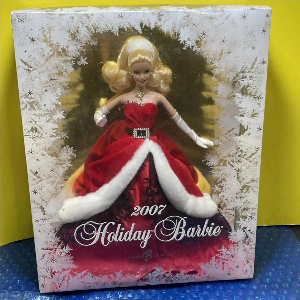 2007 Barbie Doll Collector Edition Holiday Vintage Mattel