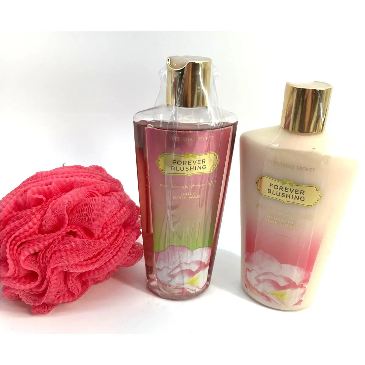 Victoria`s Secret Fantasy Body Lotion Shower Gel Loofah Forever Blushing Set