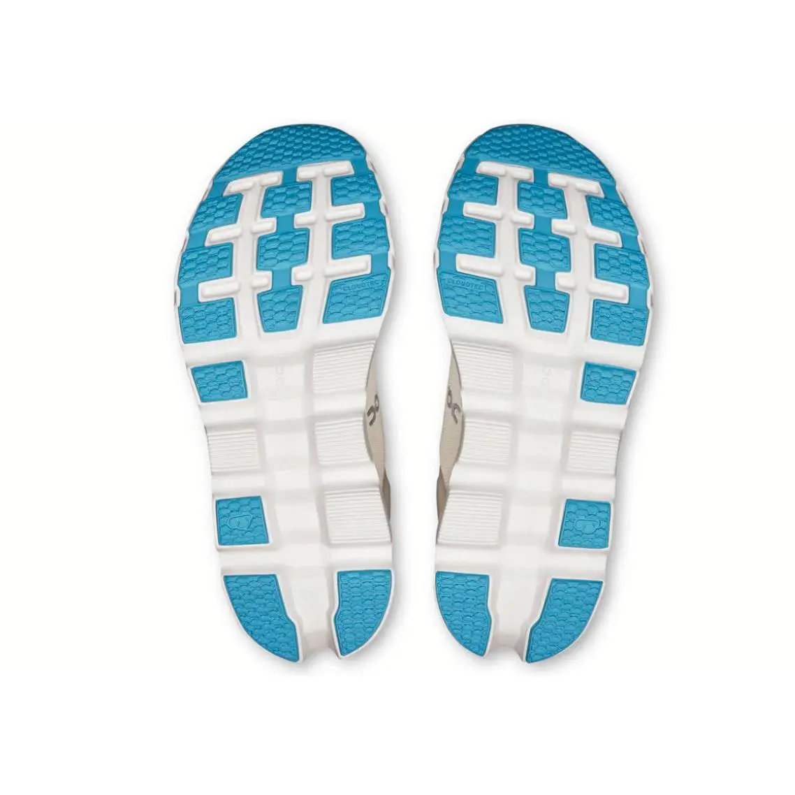 On-Running shoes - On Cloudstratus - Cloudstratus - White (UPC: 7615537213682) 2