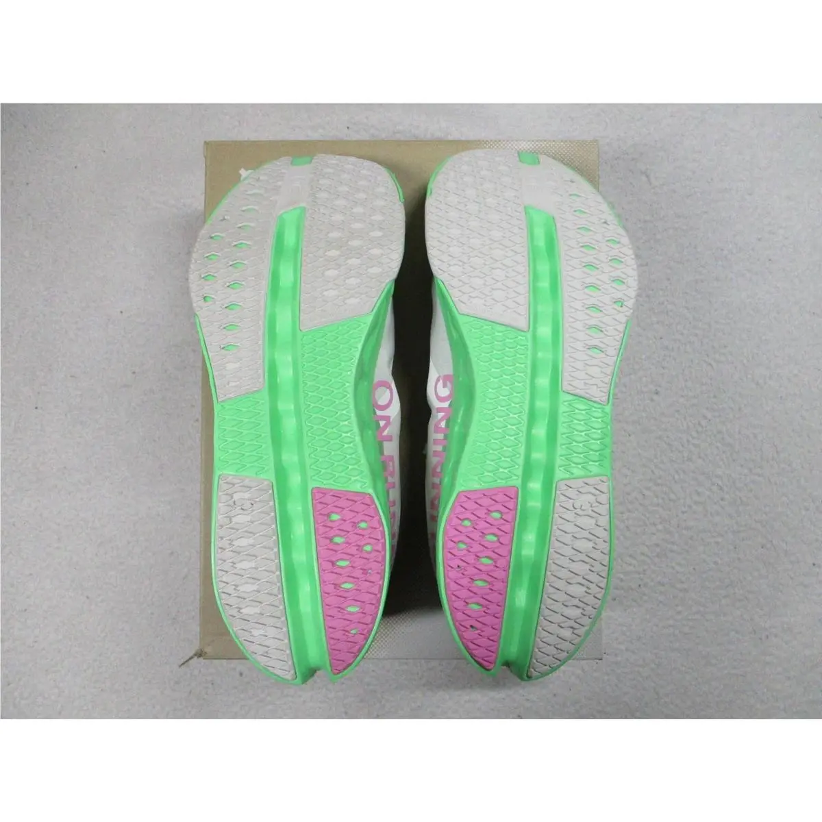 On-Running shoes - On Cloudsurfer - Cloudsurfer - 3ME30023103 - Multicolor 4