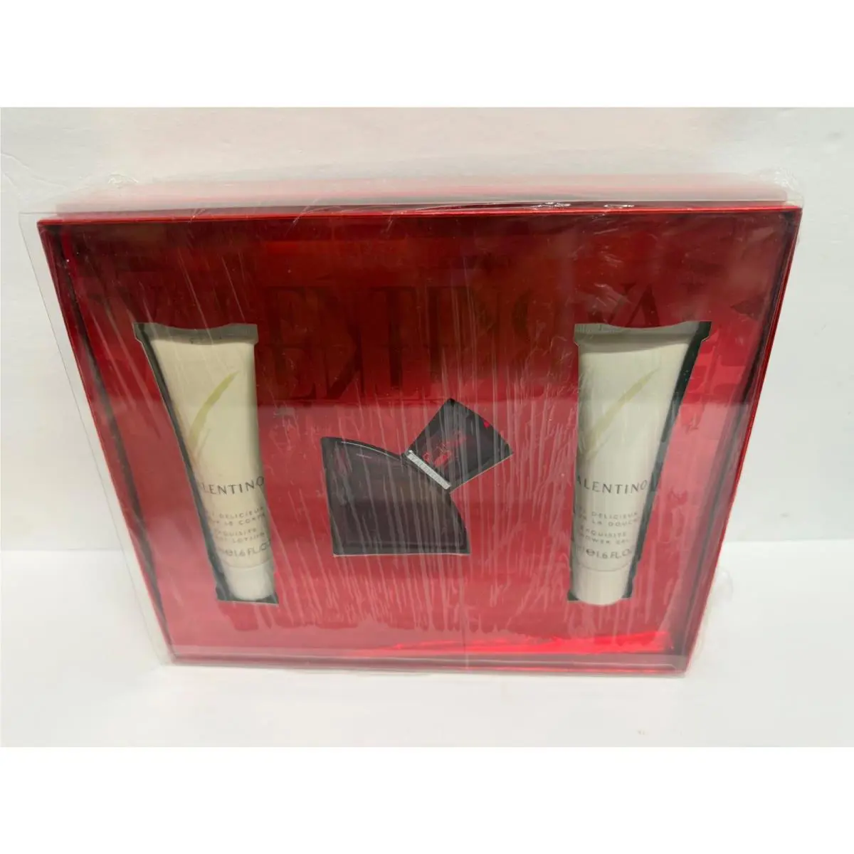 Valentino V Perfume Gift Set 3 Pcs: 1OZ. Sp/ 1.6OZ. Blotion/sgel