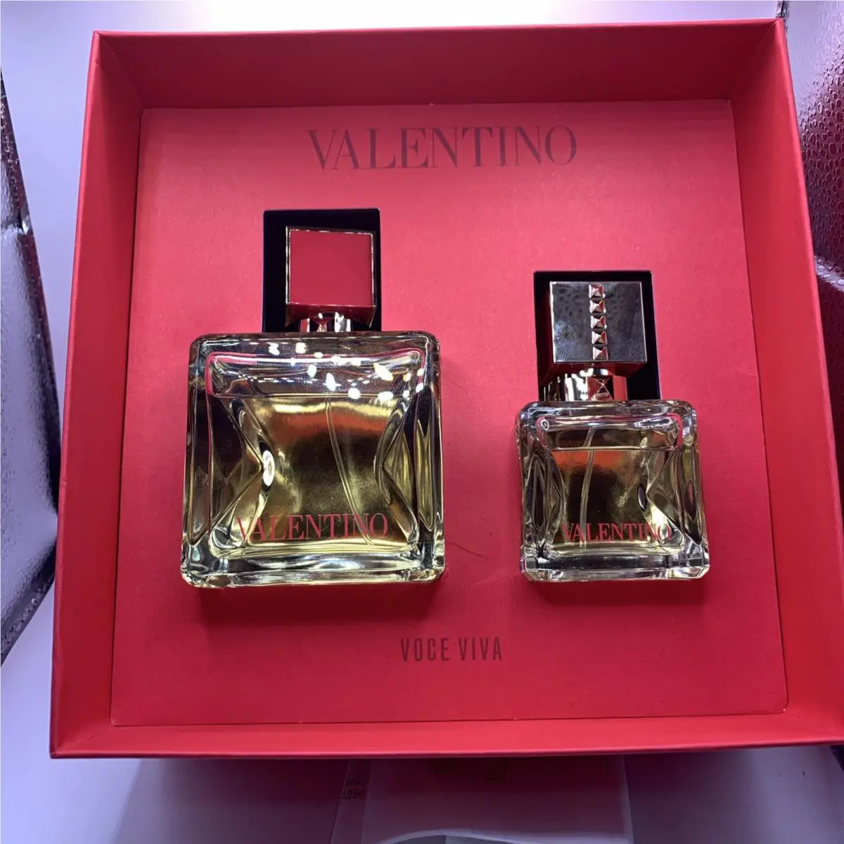 Valentino Voce Viva Eau De Parfum 1 oz and 3.4 oz Spray Set