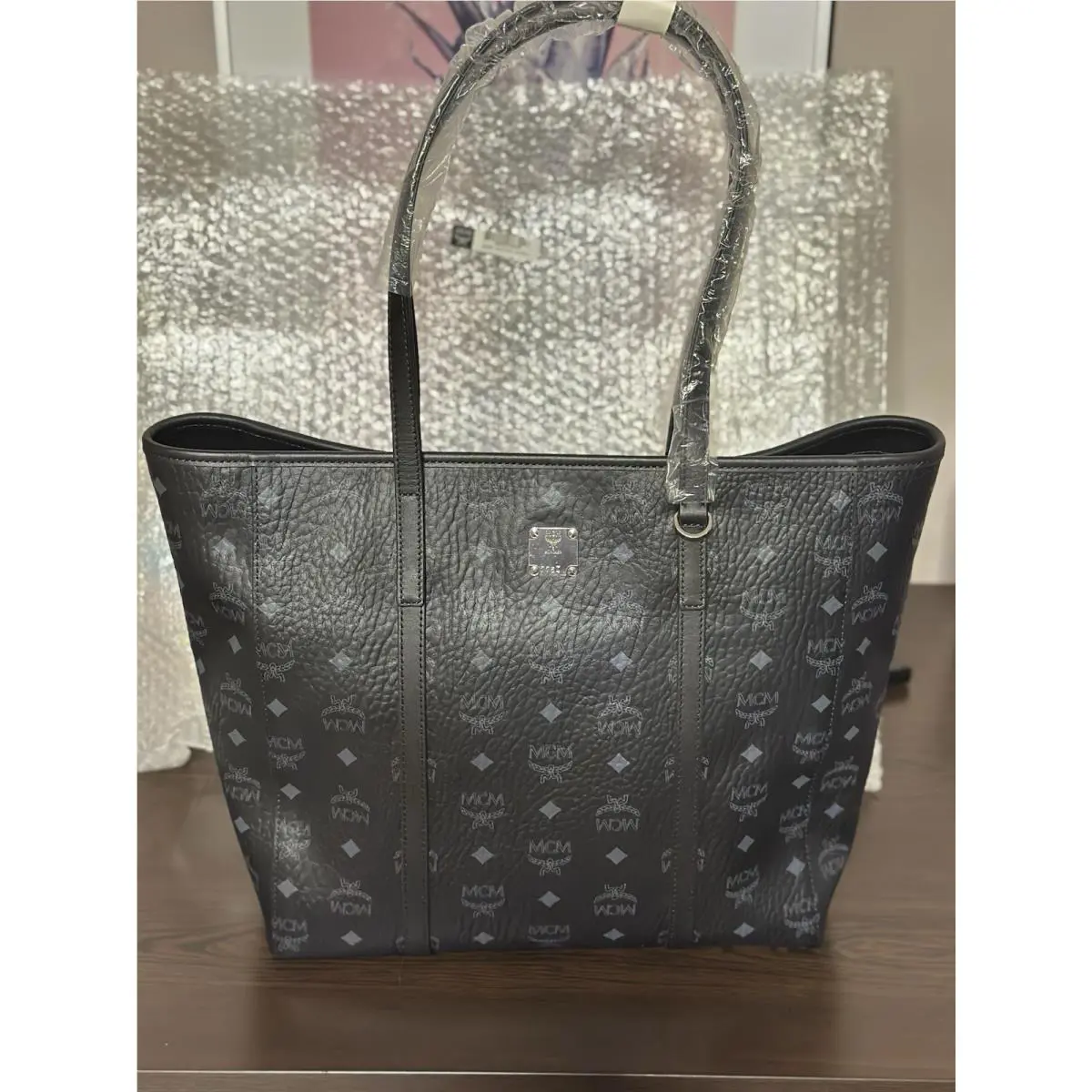 Mcm Toni Top-zip Shopper In Visetos Monogram Medium Shopper Tote Bag Black