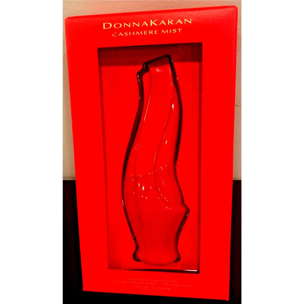 Mint: Collector`s Edition Donna Karan Cashmere Mist Eau De Parfum 3.4 oz