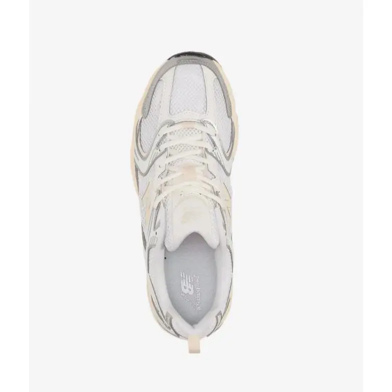 New Balance shoes - Silver Metallic/Linen 4