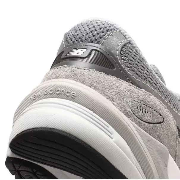 New Balance shoes - Grey/Silver 13