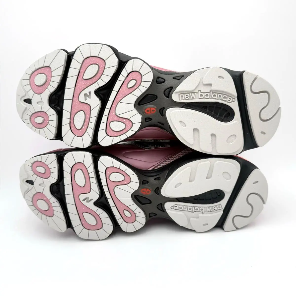 New Balance shoes - New Balance 1000 - M1000U - Pink 9