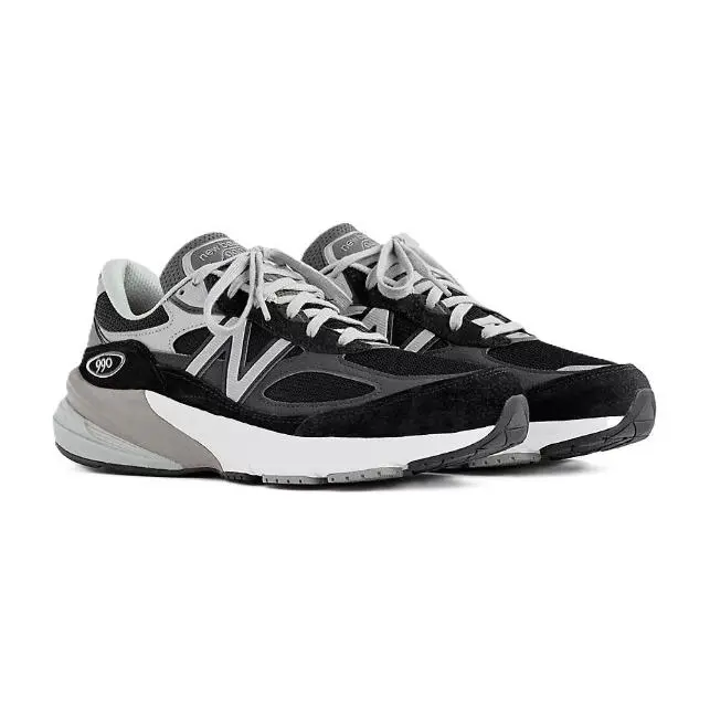 New Balance shoes - Black /White/Gray 7