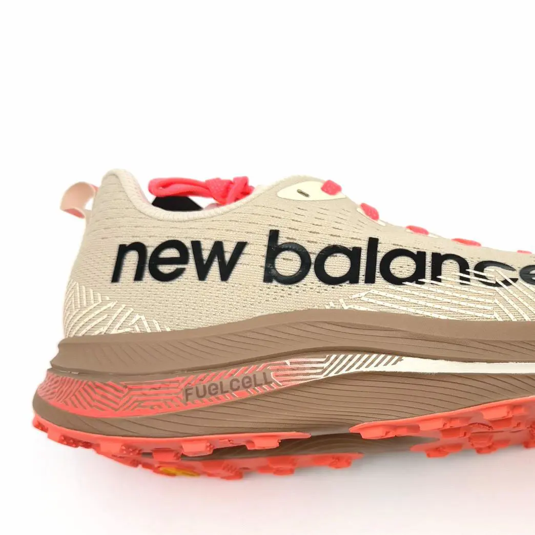 New Balance shoes - New Balance FuelCell SuperComp - FuelCell SuperComp - MTTRXUR1 - Beige 11