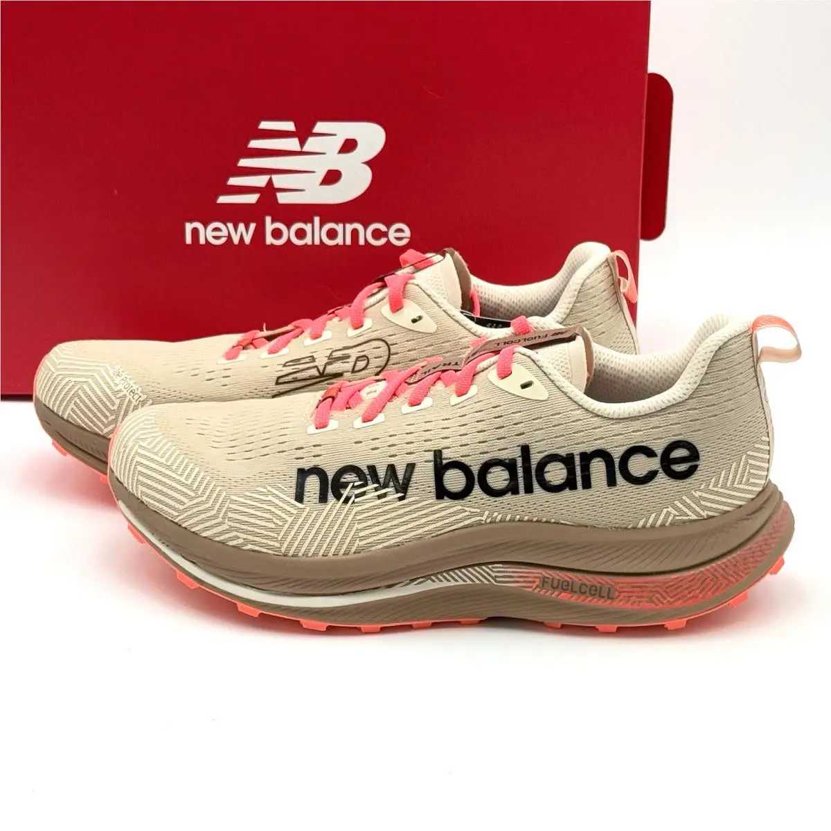 New Balance shoes - New Balance FuelCell SuperComp - FuelCell SuperComp - MTTRXUR1 - Beige 18