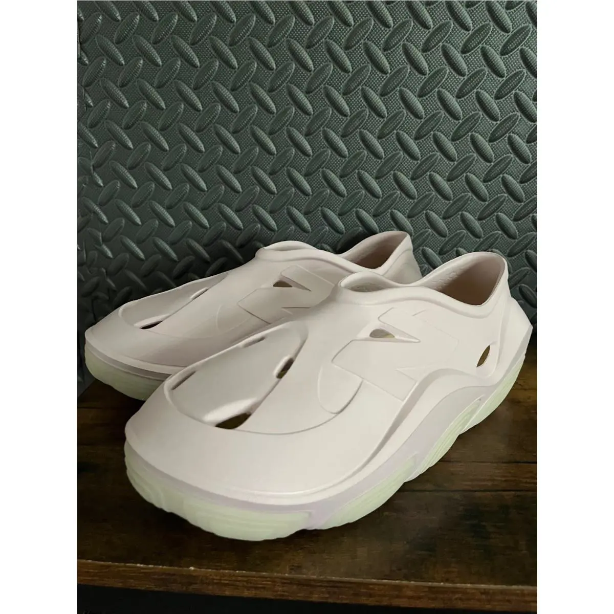 New Balance shoes - New Balance Fresh Foam - Fresh Foam - RCVRYEBK - Yellow 5