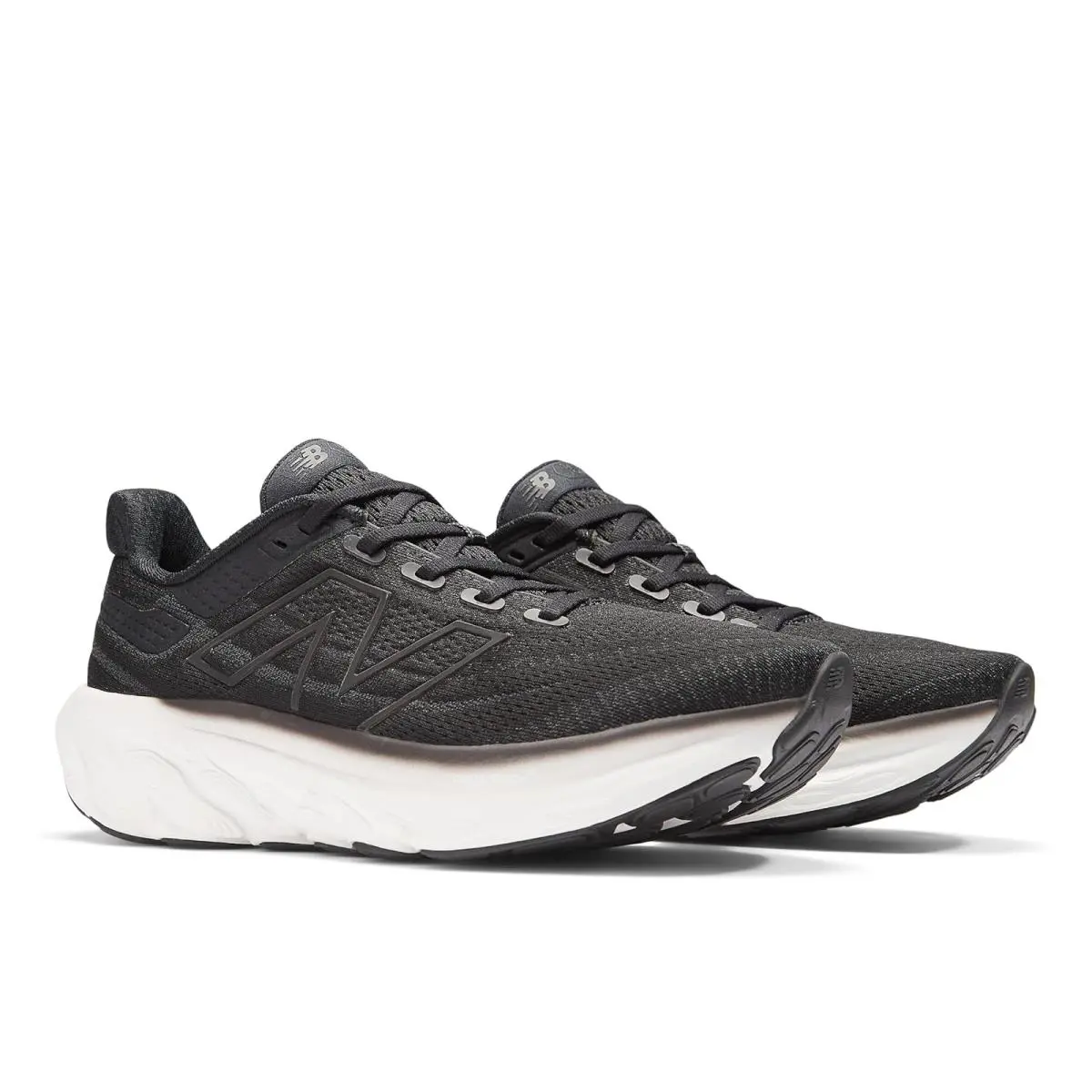 New Balance shoes - Black/White 4