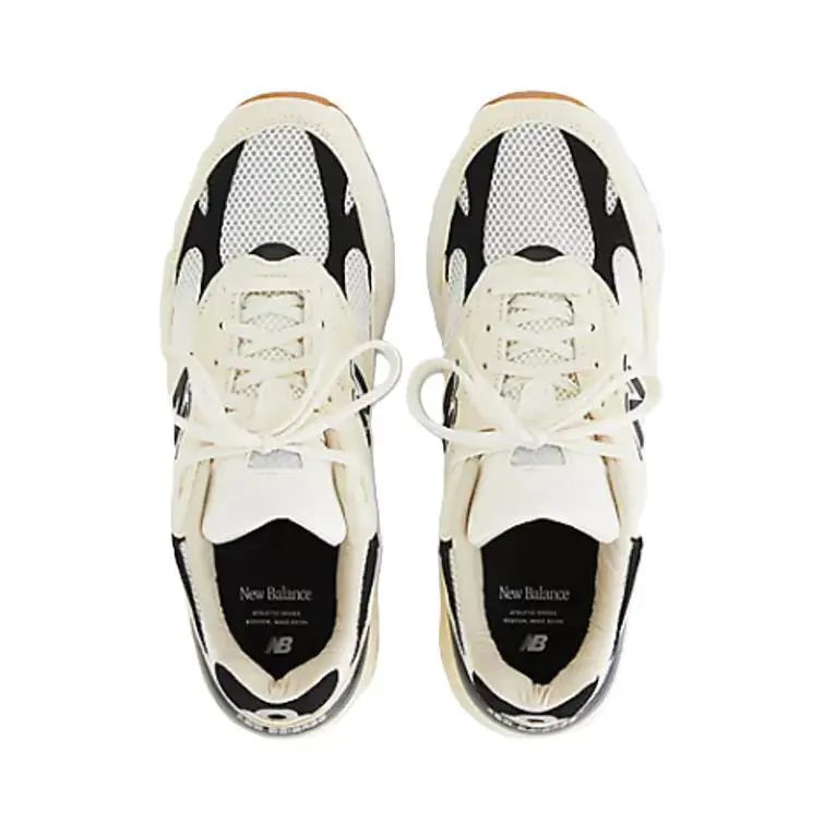 New Balance shoes - Sea Salt/Black 2