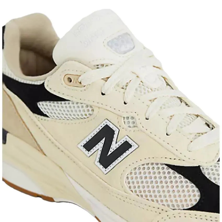 New Balance shoes - Sea Salt/Black 3