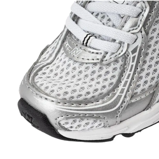 New Balance shoes - White/Silver/Black 2